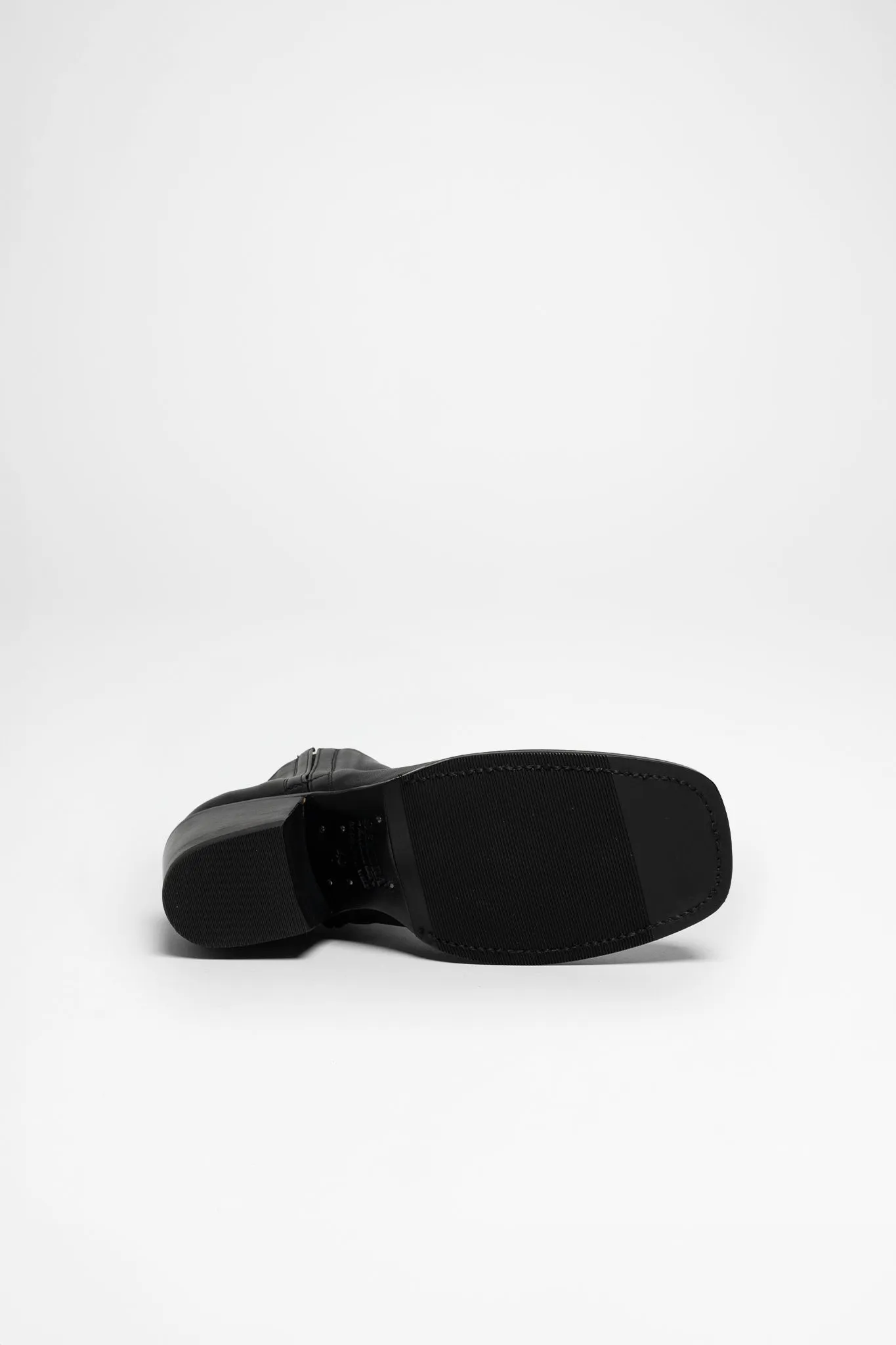 12131 LAYA Damen Schwarz