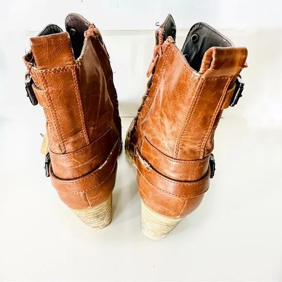 ANTHROPOLOGIE Brown Tan Lace Up Combat Booties Ankle Boot Buckle Zipper Heels 9