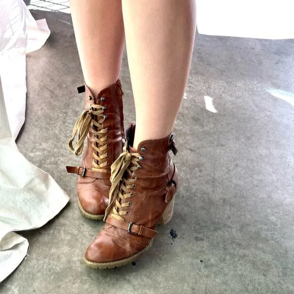 ANTHROPOLOGIE Brown Tan Lace Up Combat Booties Ankle Boot Buckle Zipper Heels 9