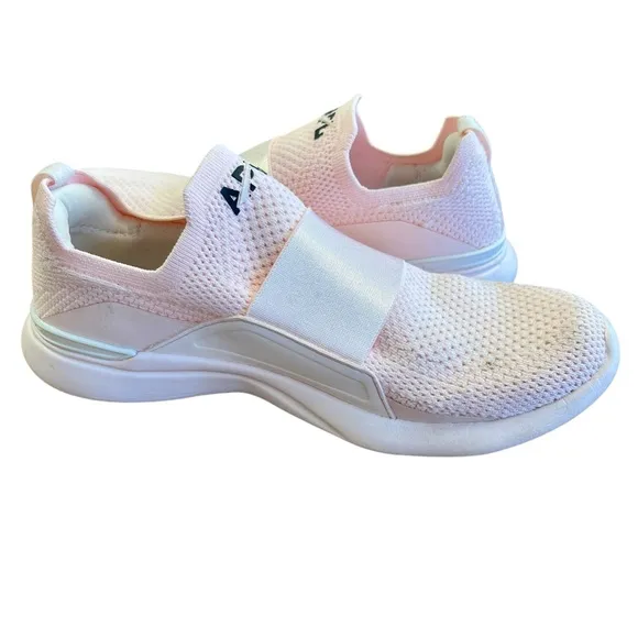 APL Pink Techloom Bliss Sneakers Sz 7.5 Slip On Travel Comfort Casual Athletic