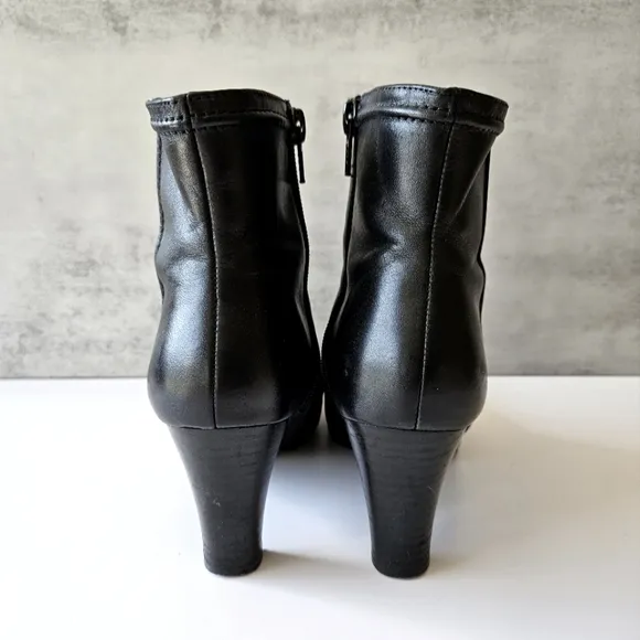 Bandolino Black Ankle Boots