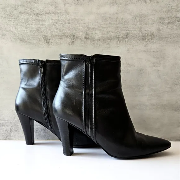 Bandolino Black Ankle Boots