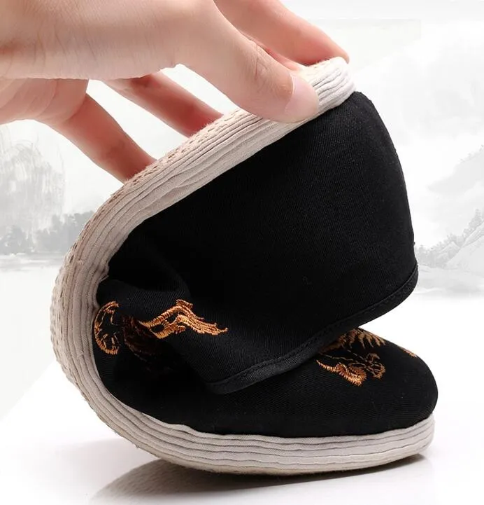 Beijing cloth shoes Kung Fu shoes men's Chinese style breathable casual shoes handmade layered shoes round shoes