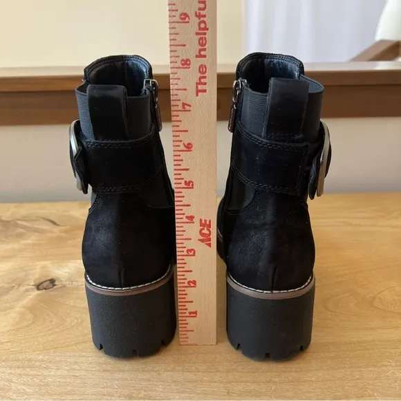 BLONDO DANIKA BLACK NUBUCK BOOTS 7M WATERPROOF ANKLE ZIP LUG SOLE EDGY CASUAL