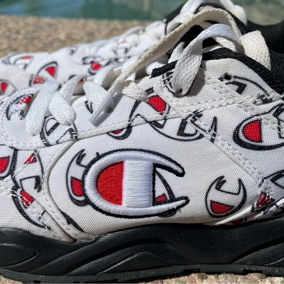 Champion 93 Eighteen &quot;Repeat C&quot; Logo White/Black Sneakers Youth 5
