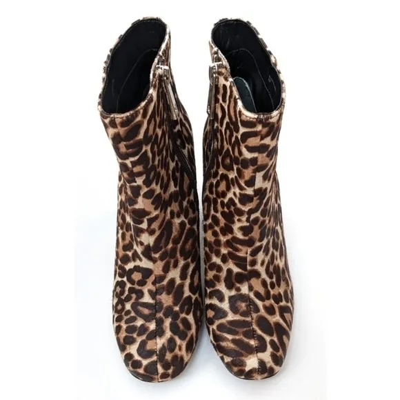 𝅺charles David Leopard Print Calf Hair Ankle Boots NWOB 7.5
