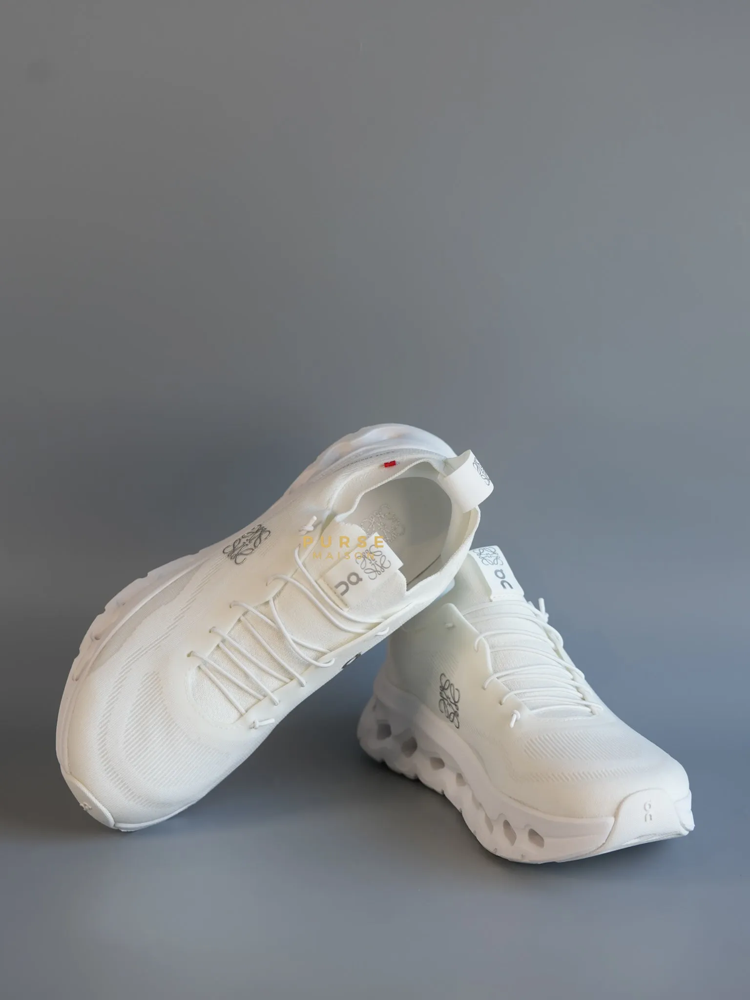 Cloudtilt All White Sneakers Size 42 EU (26cm)
