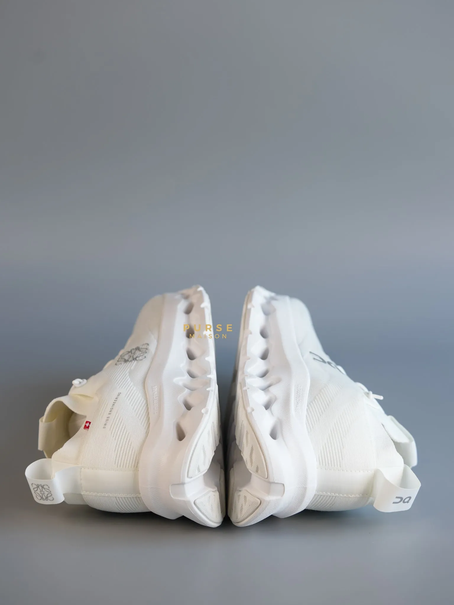 Cloudtilt All White Sneakers Size 42 EU (26cm)
