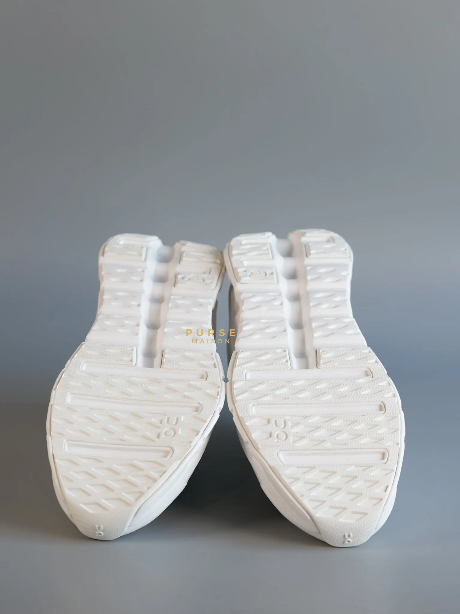 Cloudtilt All White Sneakers Size 42 EU (26cm)