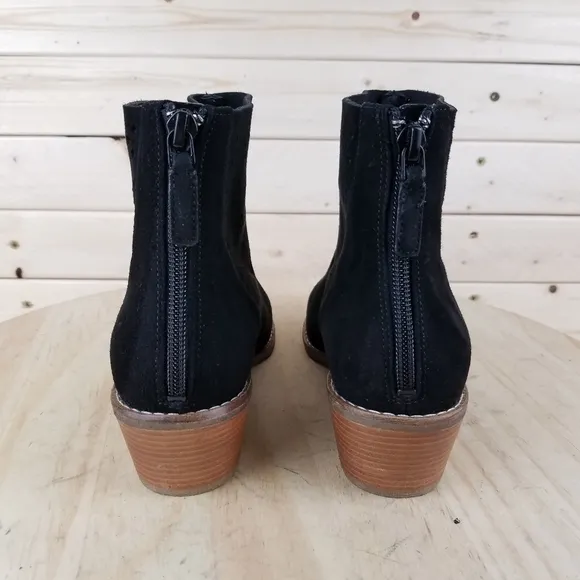 Cole Haan Womens 5.5 B Jayne W16362 Black Suede Perforated Ankle Boot Bootie NEW
