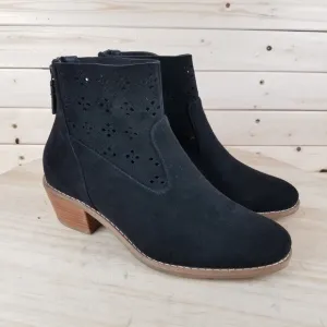 Cole Haan Womens 5.5 B Jayne W16362 Black Suede Perforated Ankle Boot Bootie NEW