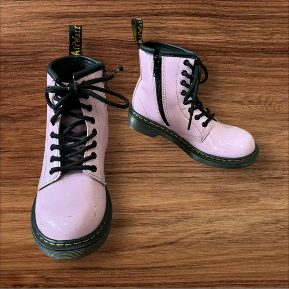 Dr Martens‎ Boots Junior Size 13 Kids Patent Pink Lace Up Boots
