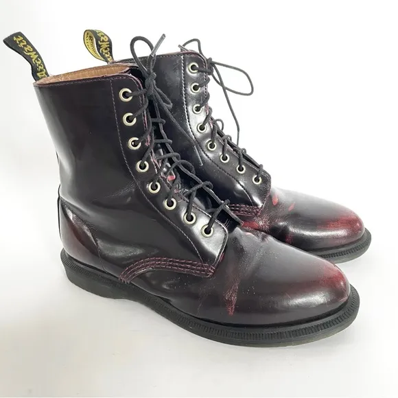 DR. MARTENS “Elsham” Arcadia cherry red lace up combat boot women US 9L / EU41