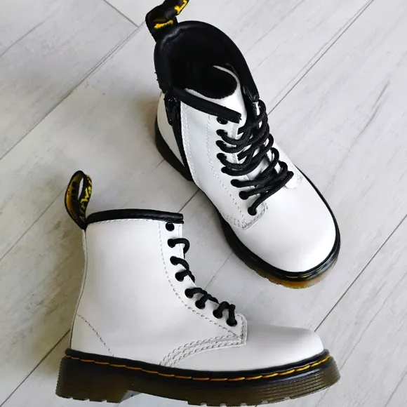 Dr Martens NEW Toddler 1460 Leather Lace Up Boots