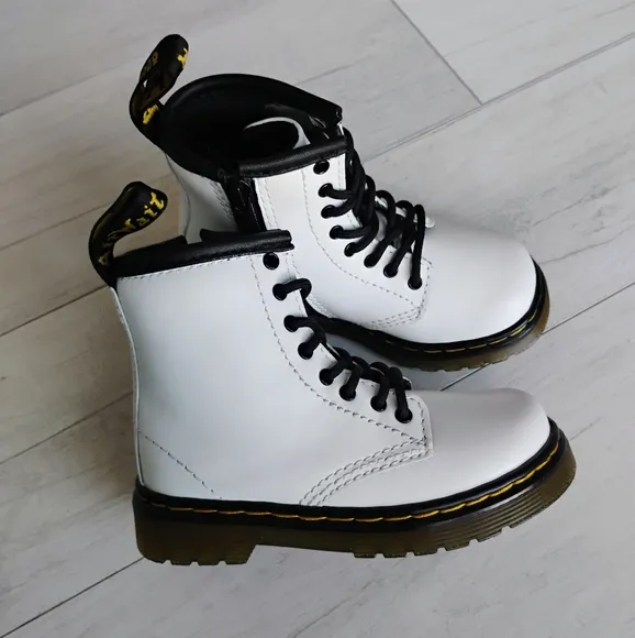 Dr Martens NEW Toddler 1460 Leather Lace Up Boots