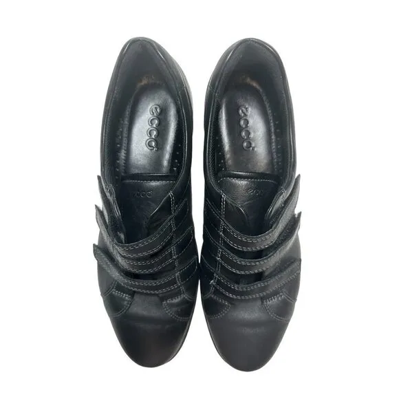 Ecco Abelone women’s Velcro slip on sneakers