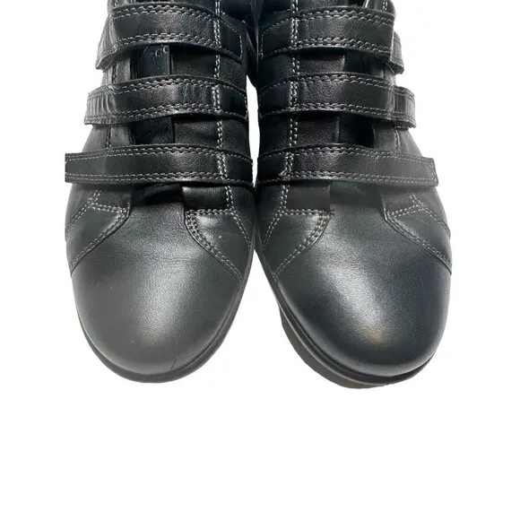 Ecco Abelone women’s Velcro slip on sneakers