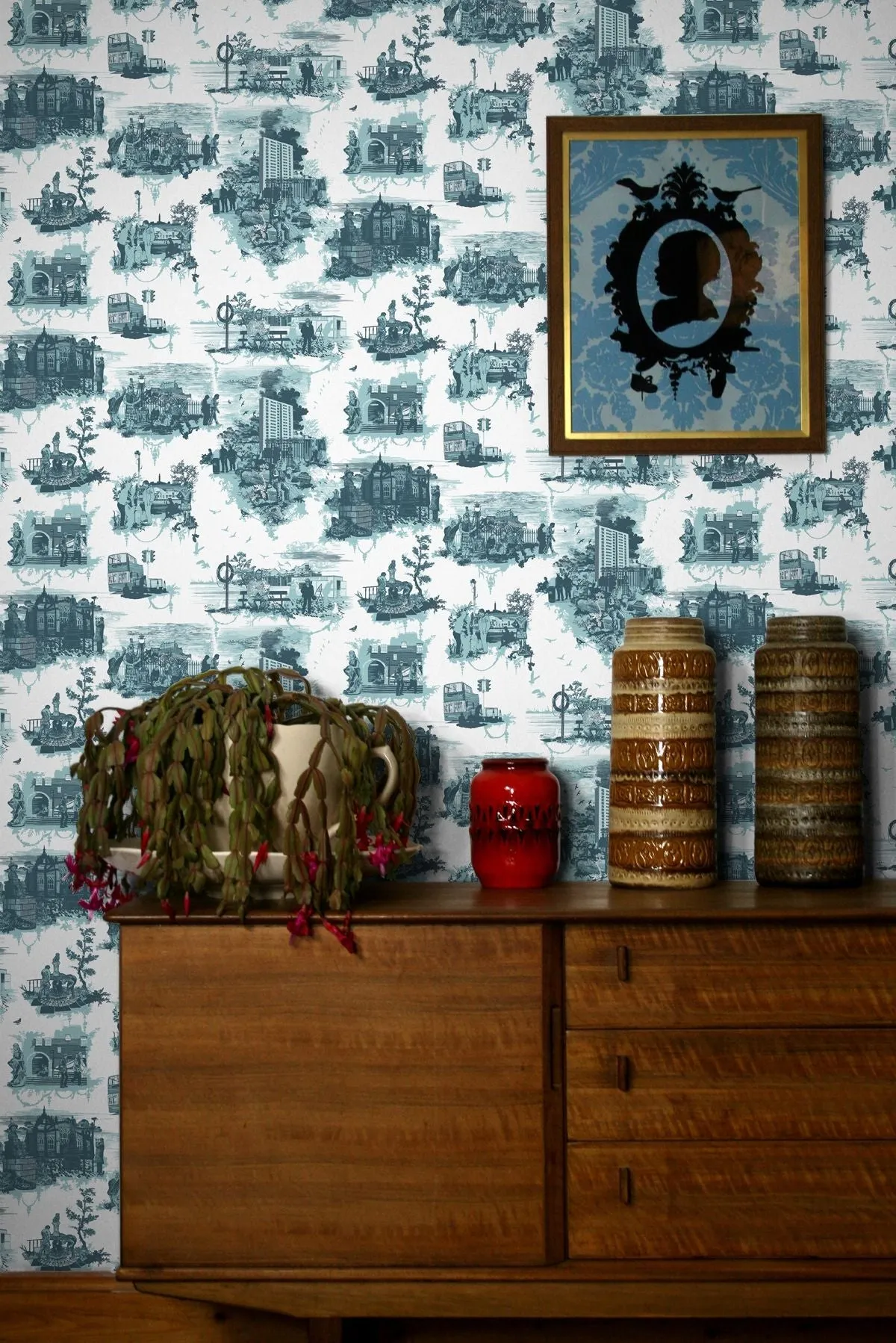 edinburgh toile wallpaper
