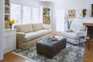 Essentials Cisco Home Cordova 84" Sofa