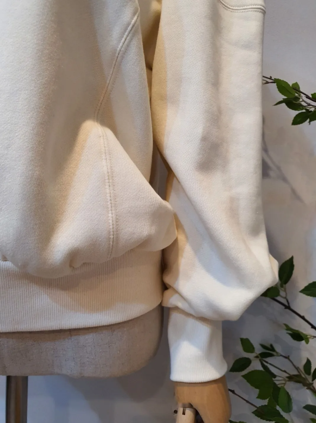 Fleece-lined Puff Sleeve Sweatshirts