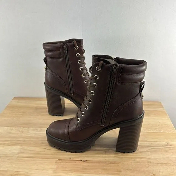 GBG Los Angeles Sheeva Lace Up Lug Sole Booties- Dark Brown- Size 6.5 M- NIB