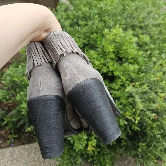 Joie leather Joie Loren Fringe Ankle Booties High Heel Gray Suede boots 9