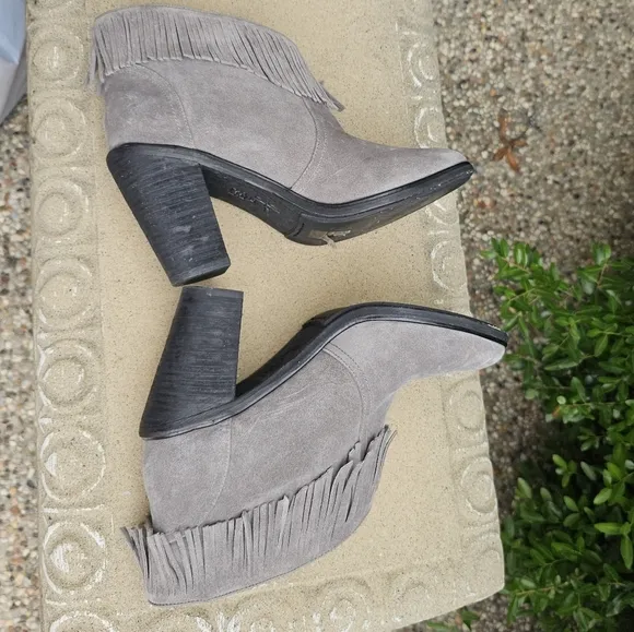 Joie leather Joie Loren Fringe Ankle Booties High Heel Gray Suede boots 9