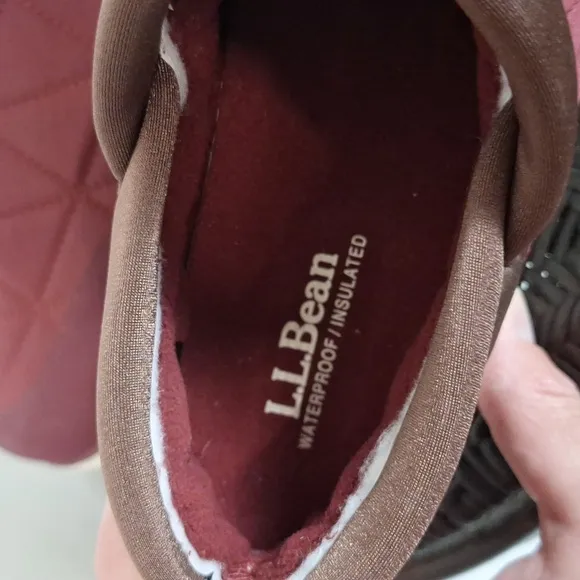 L.L.Bean Men Ultralight Primaloft Waterproof Slip-on Sz 9 Medium