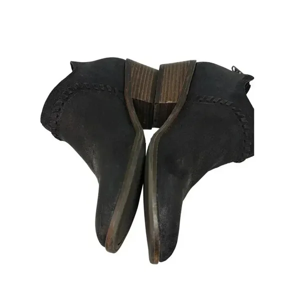 Lucky Brand Fawn Women Black Suede Ankle Boots Size 9M Wood Heel Zip Back