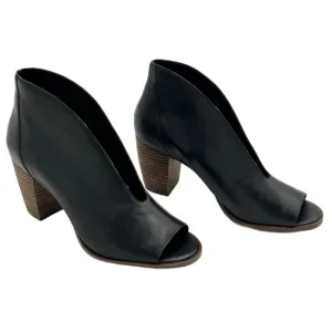 Lucky Brand Joal Heeled Ankle Bootie Shoe Size 10M Leather Slip On Black Neutral