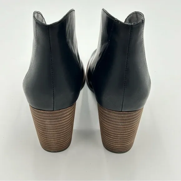 Lucky Brand Joal Heeled Ankle Bootie Shoe Size 10M Leather Slip On Black Neutral