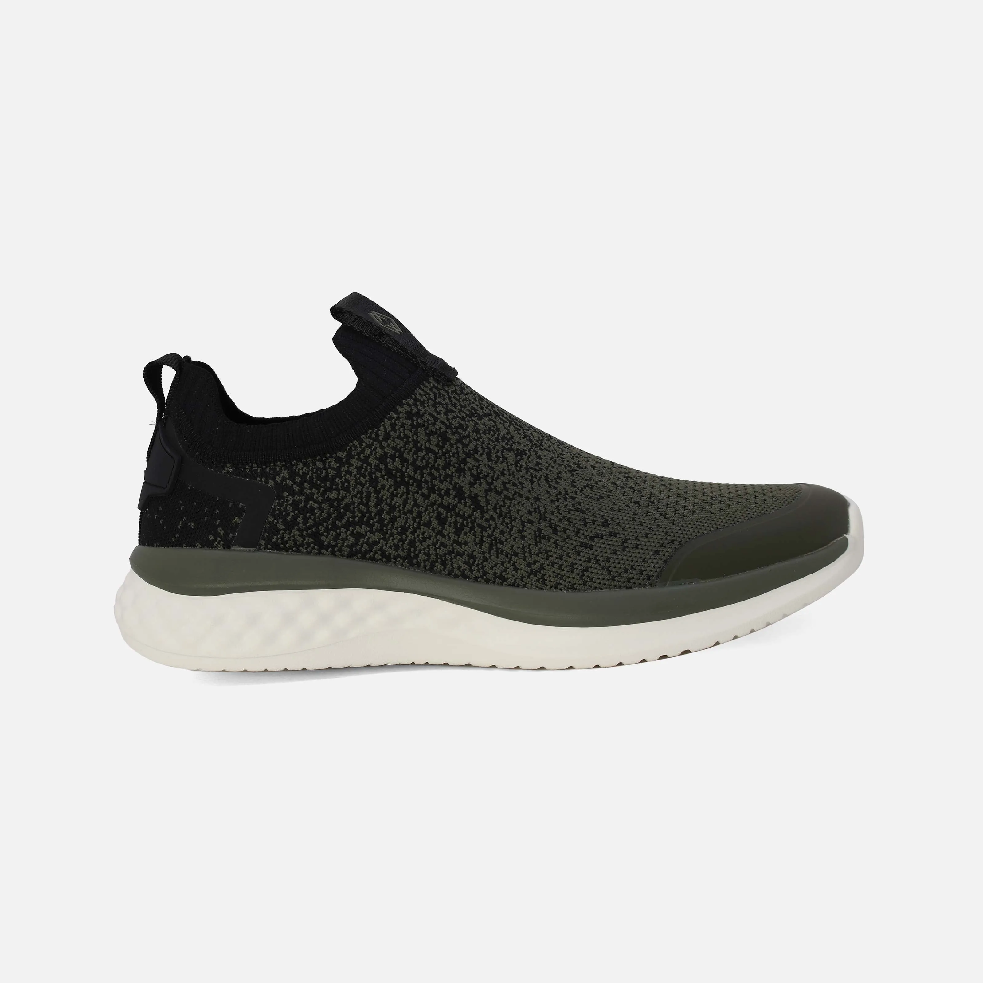 MEN SPORTS SLIP-ON SHOES
