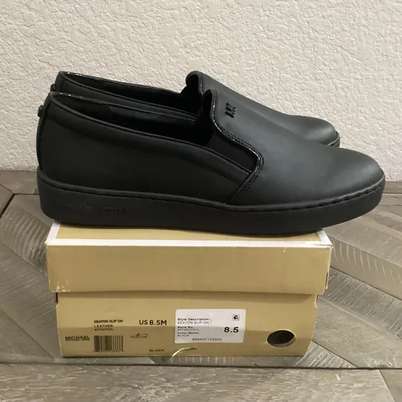 MICHAEL MICHAEL KORS Womens Keaton Slip-On Logo Sneakers