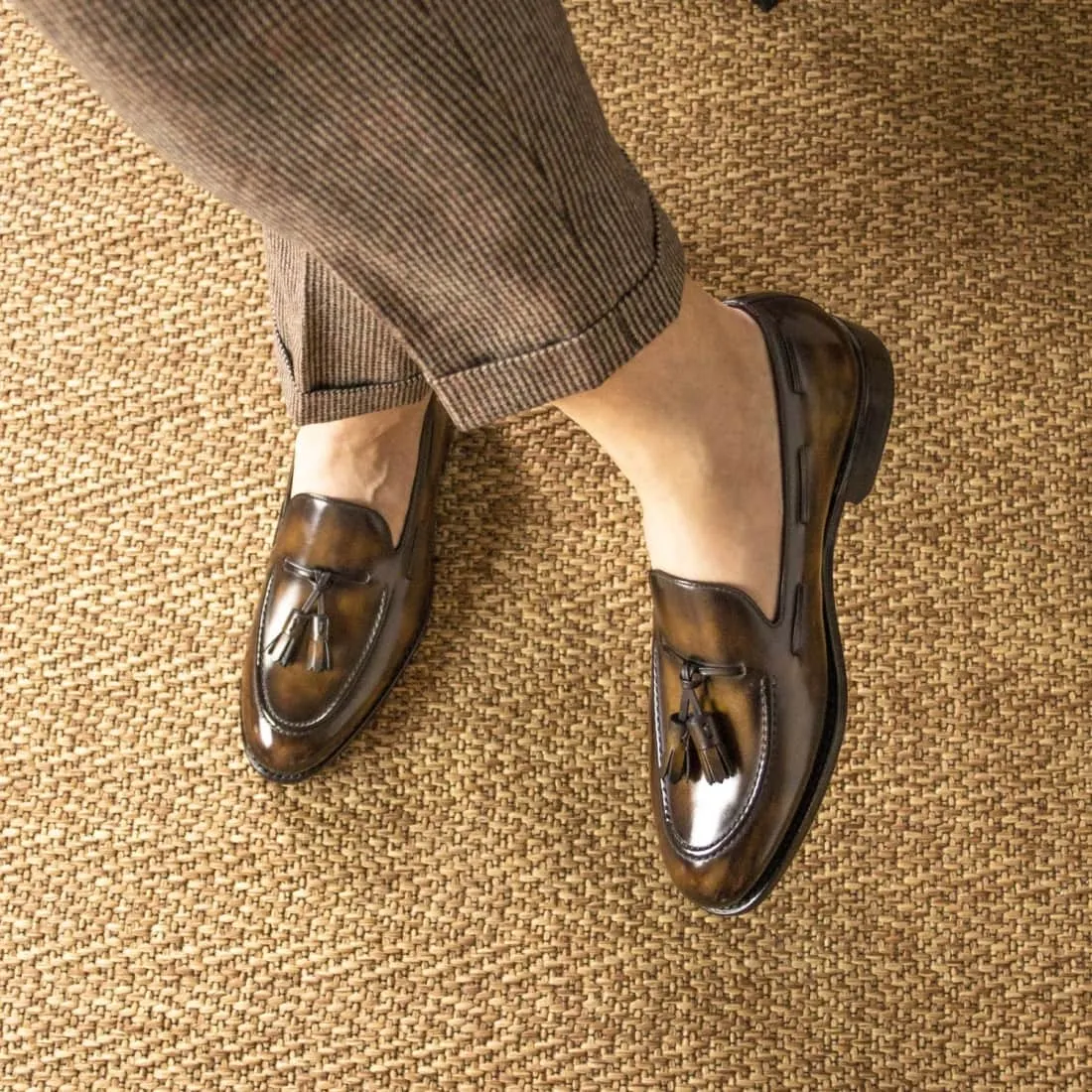 Mocassin à glands en cuir patiné tabac