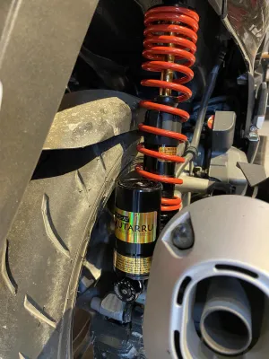 MUTARRU INVERTED SHOCK WITH TANK 365MM FOR PCX (RED)
