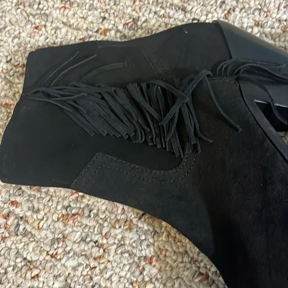 NEW Coconuts by Matisse Women's Black Fringe Jane Western Ankle Boots Size 6