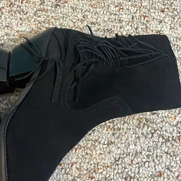 NEW Coconuts by Matisse Women's Black Fringe Jane Western Ankle Boots Size 6