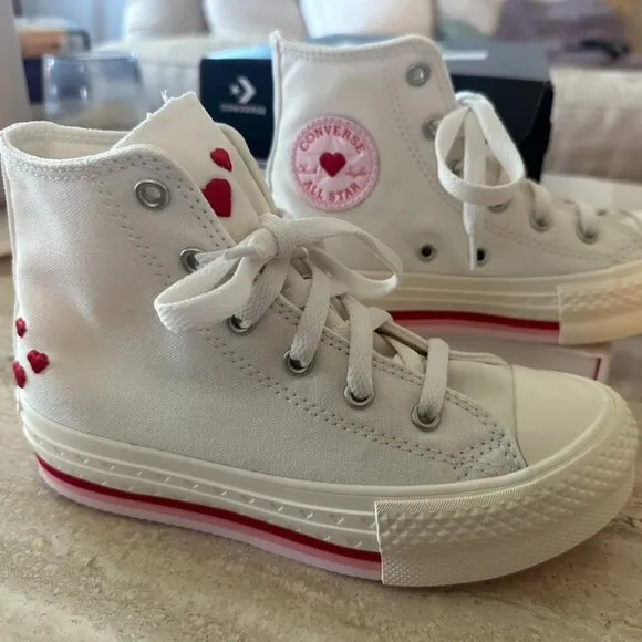 NIB CHUCK TAYLOR ALL STAR EVA LIFT - Size 1