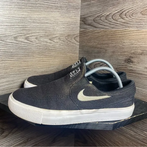 Nike sb Stefan janoski black slip on