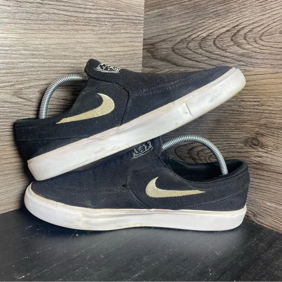 Nike sb Stefan janoski black slip on