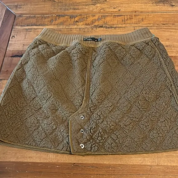 Prana fleece lined skirt