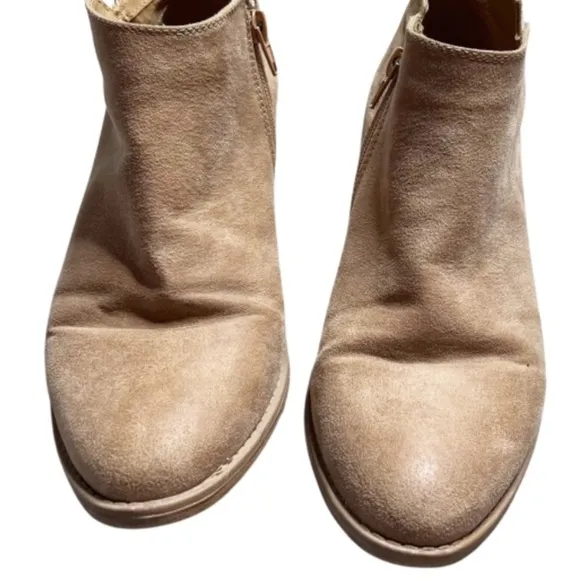 Qupid Women's Suede Chestnut Brown Beige Gold Accent Zip Up Ankle Boot Booties