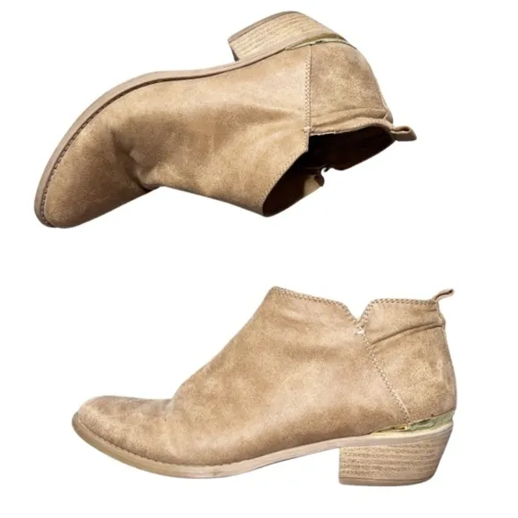 Qupid Women's Suede Chestnut Brown Beige Gold Accent Zip Up Ankle Boot Booties