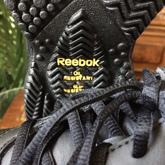 Reebok Slip Resistant Black Sneakers (8.5 Wide D)