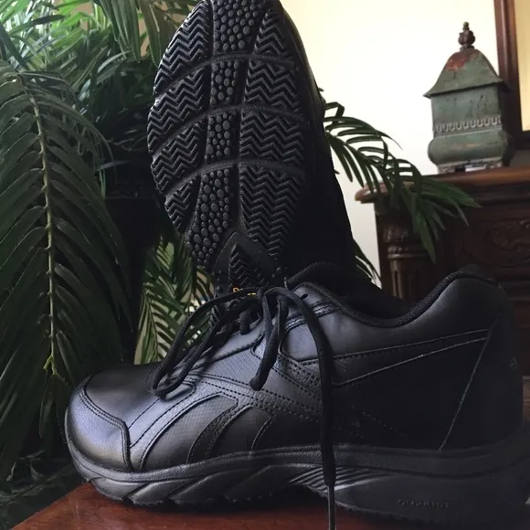 Reebok Slip Resistant Black Sneakers (8.5 Wide D)