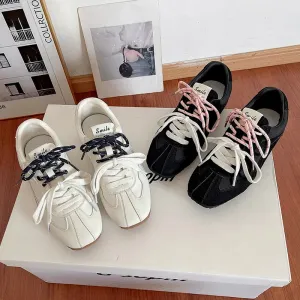 Retro Lacing Breathable Women's Thick Bottom Pleated Casual Sneakers White Shoes