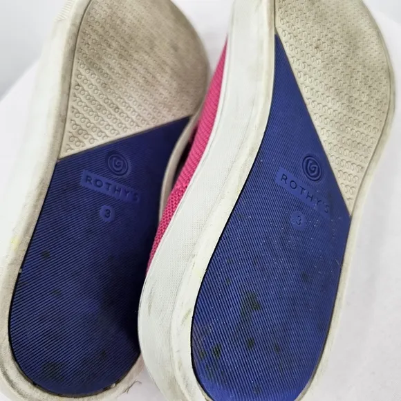 Rothy’s Pink Slip On Kids Size 3