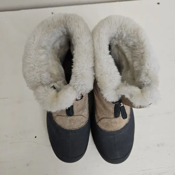 Sorel Women's Snow Angel Leather Black Fur Lined Zipper Ankle Tan Boots Size 7.5