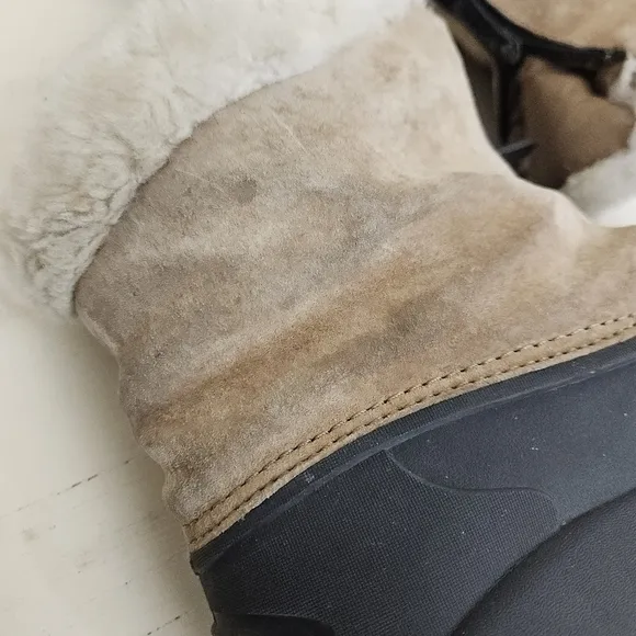 Sorel Women's Snow Angel Leather Black Fur Lined Zipper Ankle Tan Boots Size 7.5