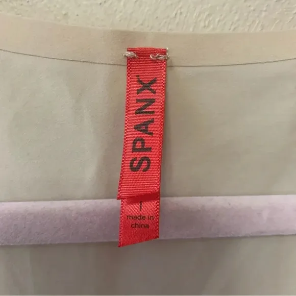 SPANX Trust Your Thinstincs Full Slip